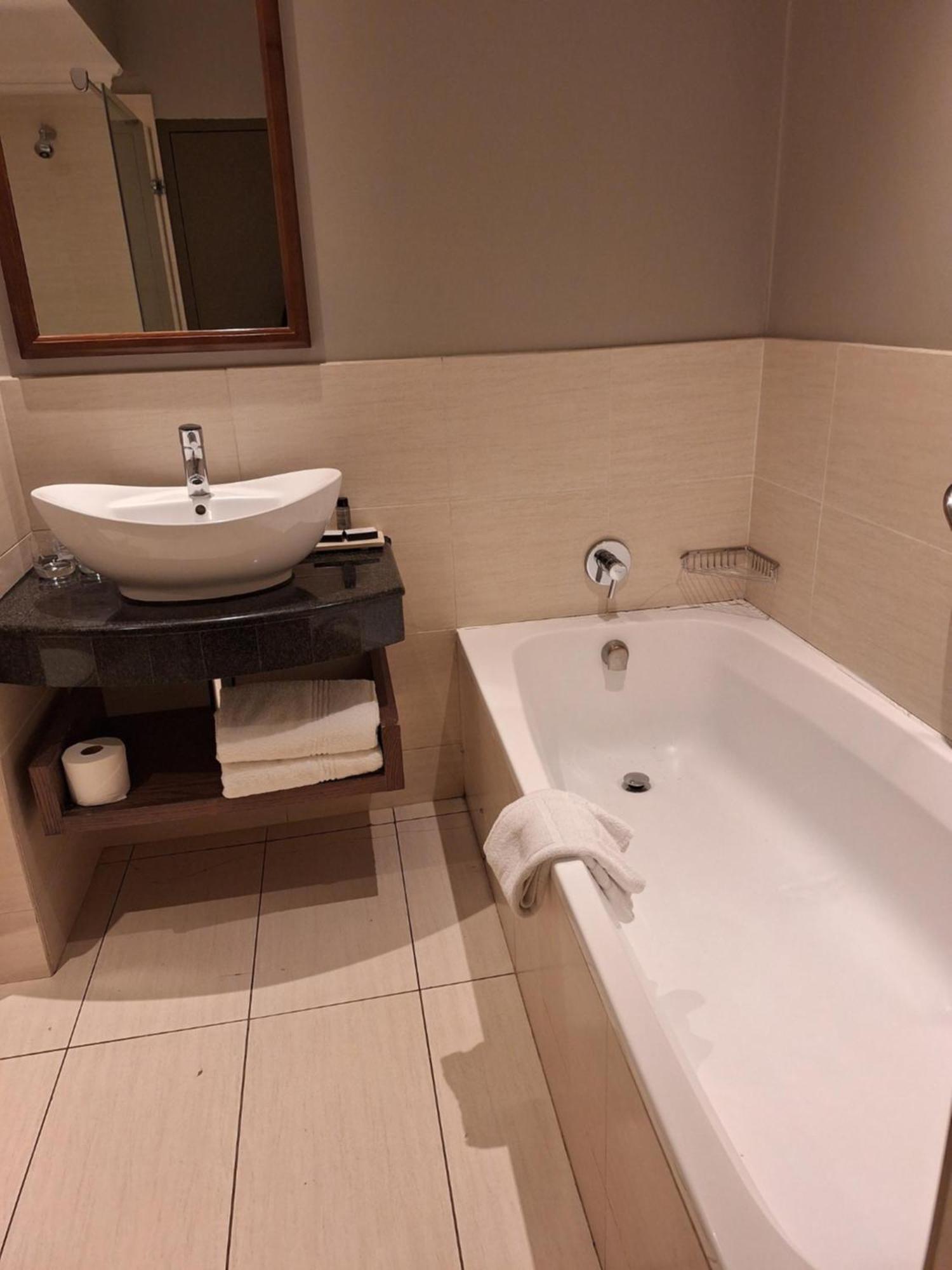 ניוקאסל Blackrock Hotel מראה חיצוני תמונה